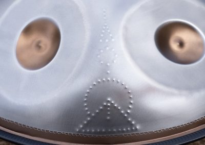 decoración handpan puntillismo relieve geometrico